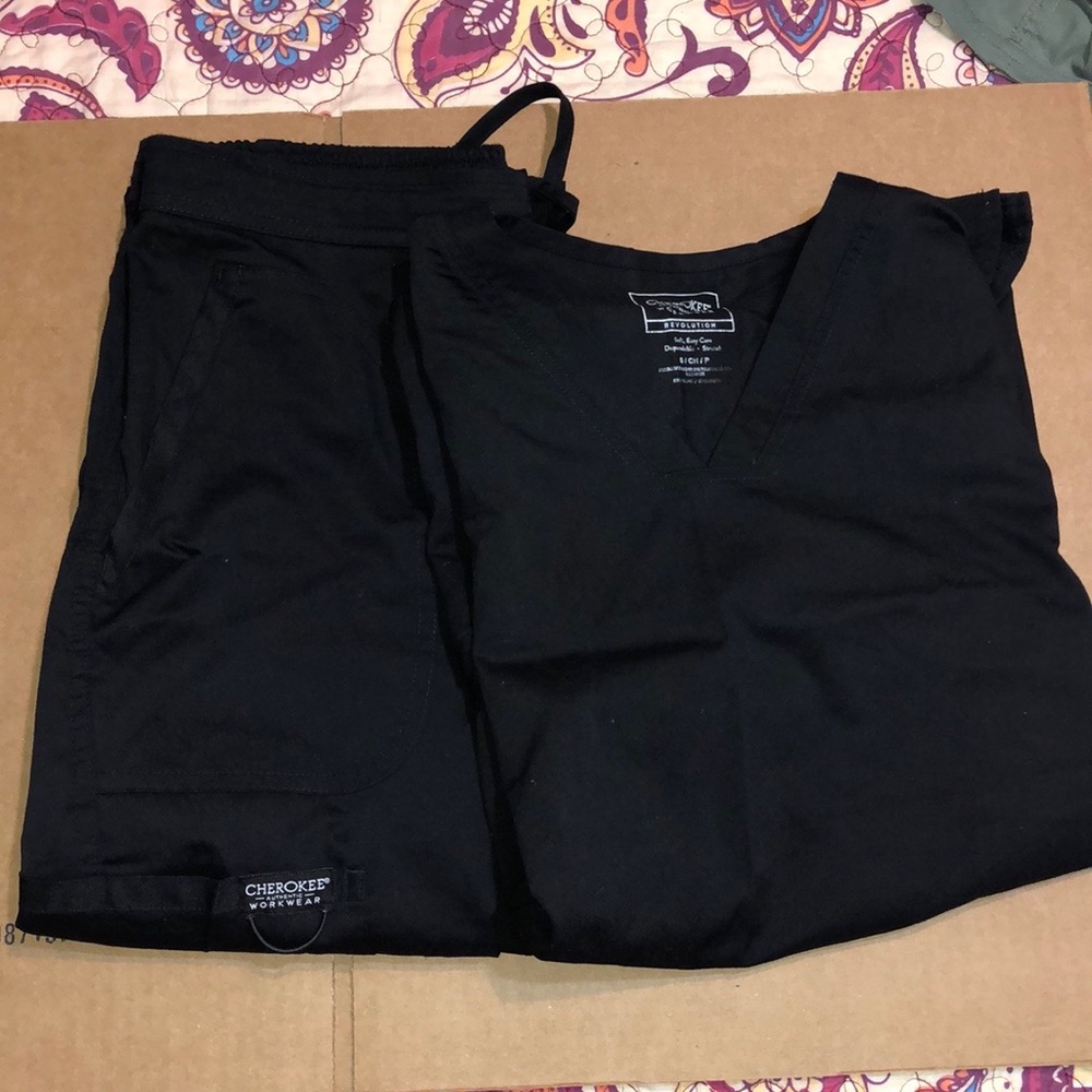 Cherokee Workwear Collection Scrub Set
